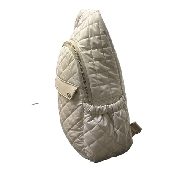 ✨ Tutilo New York Quilted Sling Backpack 🎒 Cream‎ Nylon Crossbody - Picture 5 of 8
